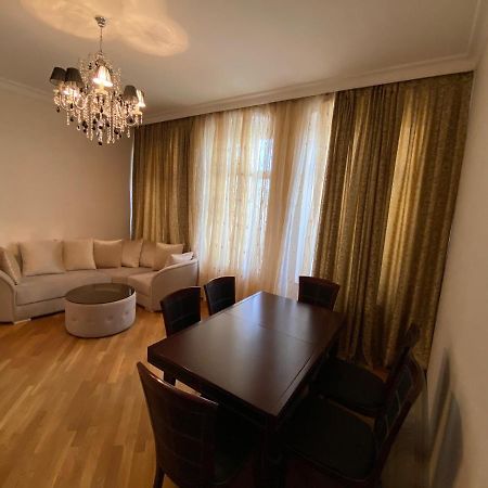 Cozy Old City Apartment Baku Exteriör bild