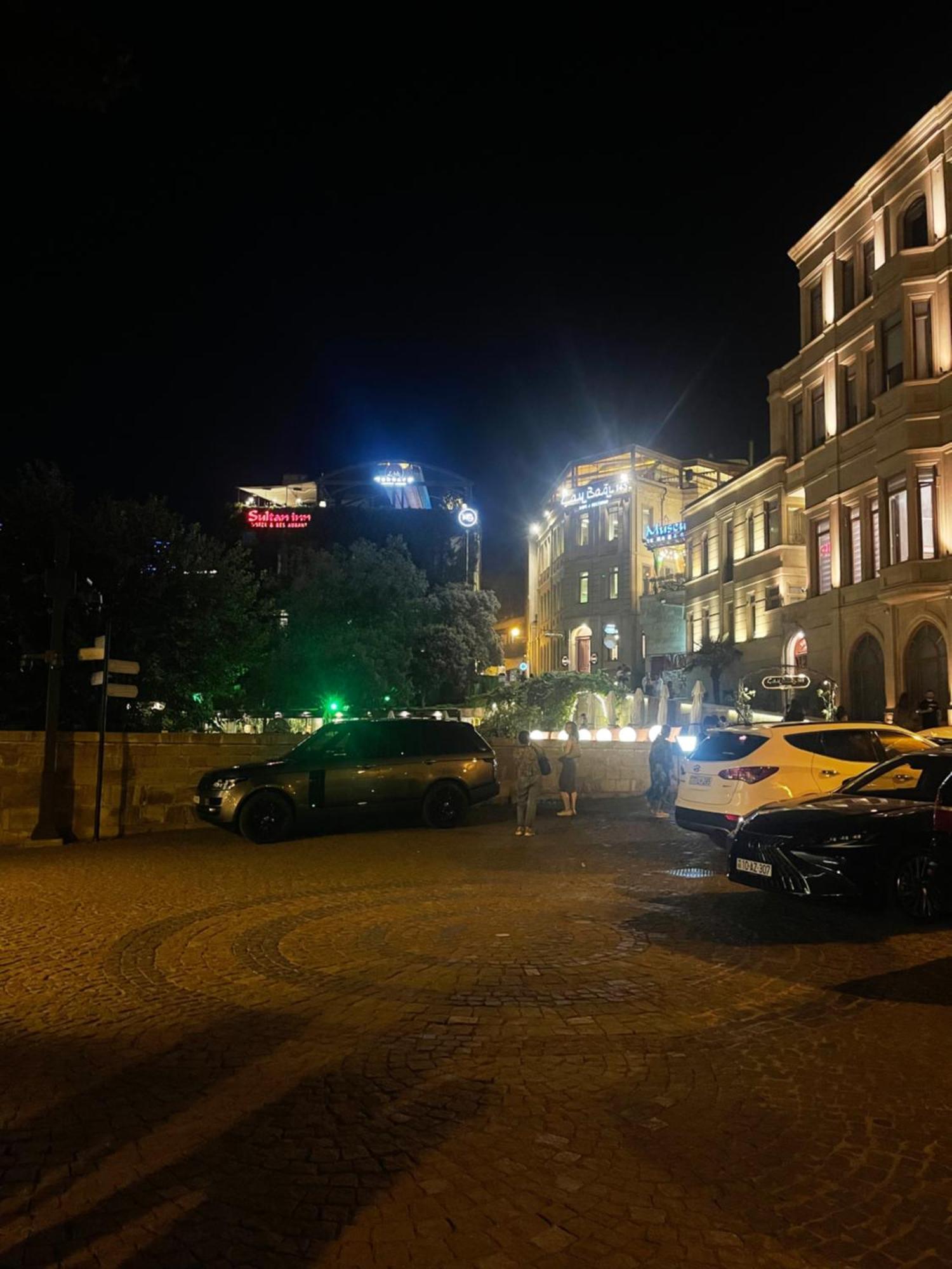 Cozy Old City Apartment Baku Exteriör bild
